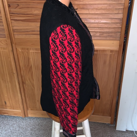 Vintage Nordic SCANDINAVIAN Hand-Embroidered Wool Coat by Samii. GAY ELLIS - Picture 6 of 13